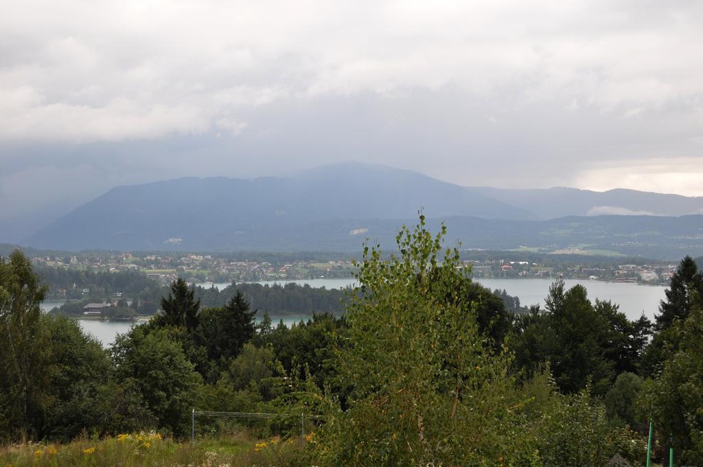 Ferienhaeuser Inge Und Seeblick Oberaichwald  Bilik gambar